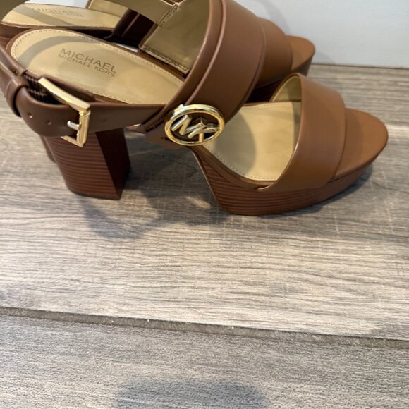 Michael Kors Luggage Brown chunky heels size 9.5 - Picture 3 of 7